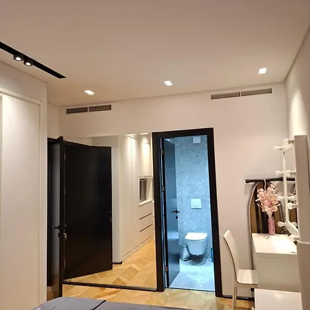 Apartment Urban Elegance *